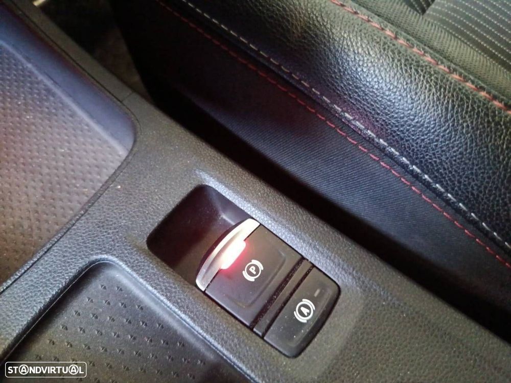 Renault Captur 1.6 E-Tech Plug-In RS Line - 20