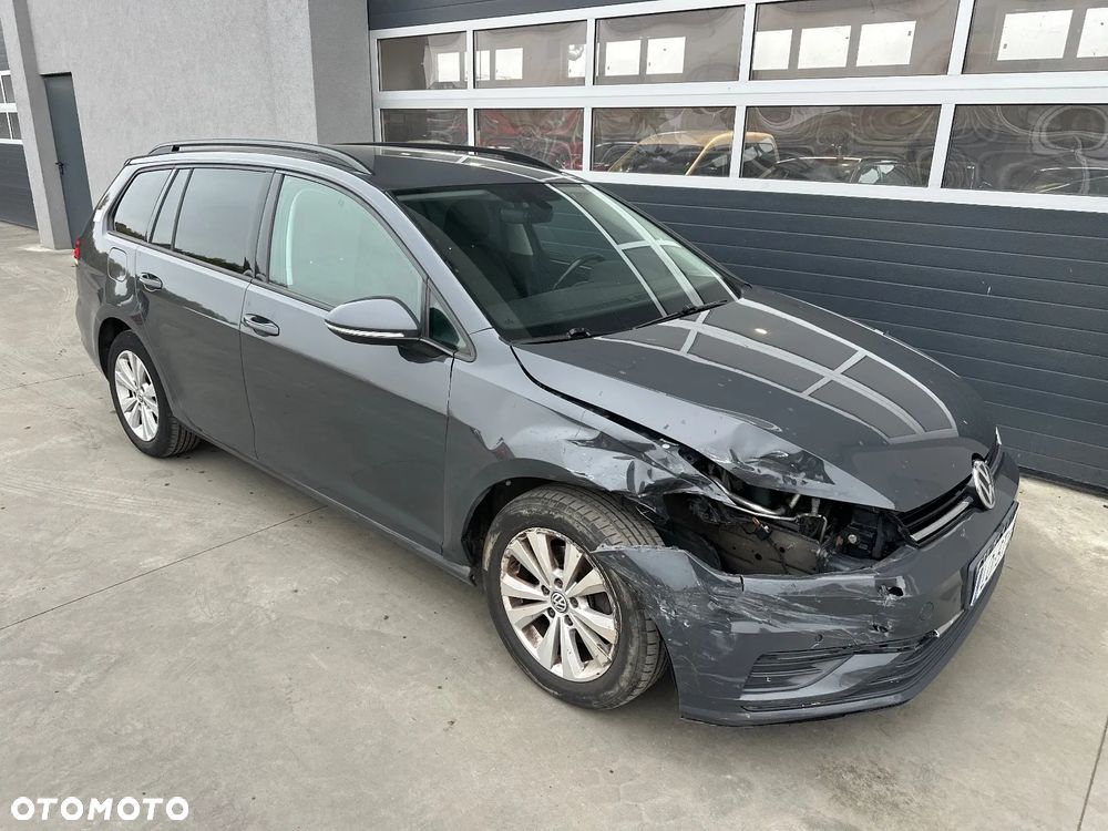 Volkswagen Golf 1.6 TDI BMT Comfortline - 3