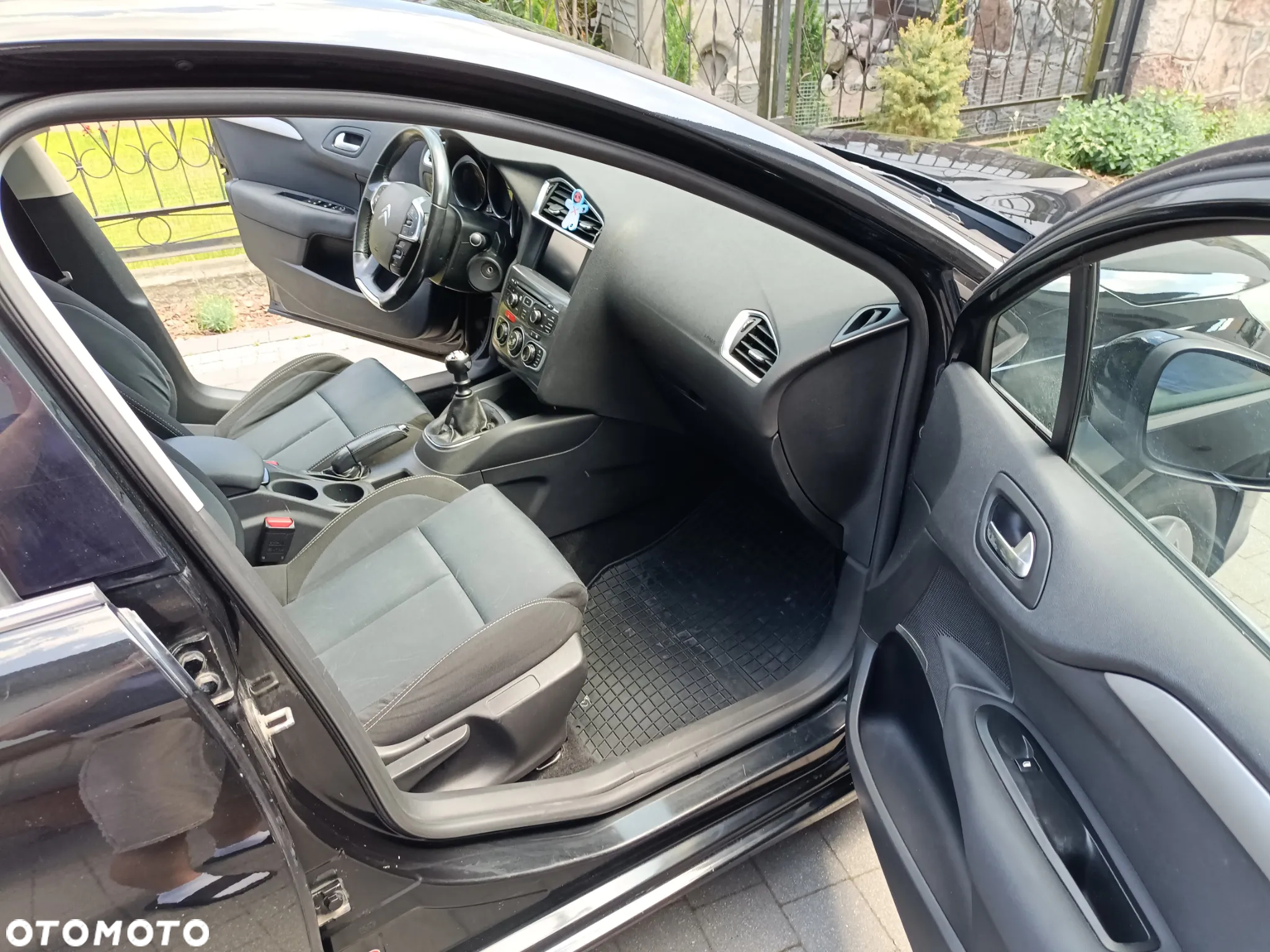 Citroën C4 - 16