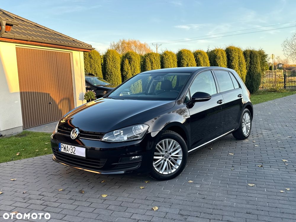Volkswagen Golf 2.0 TDI BlueMotion Technology Cup - 2