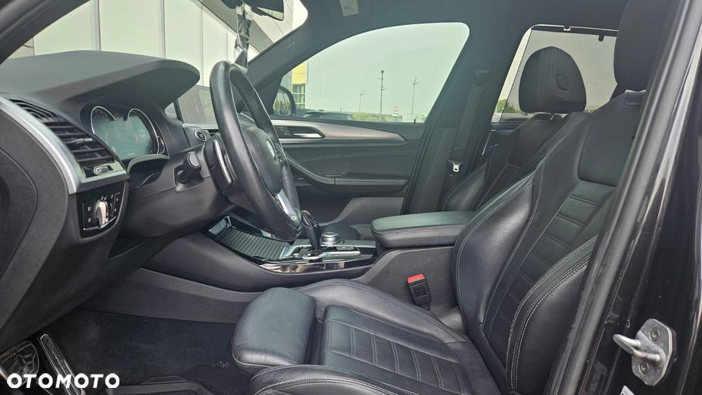 BMW X3 xDrive30i M Sport - 24
