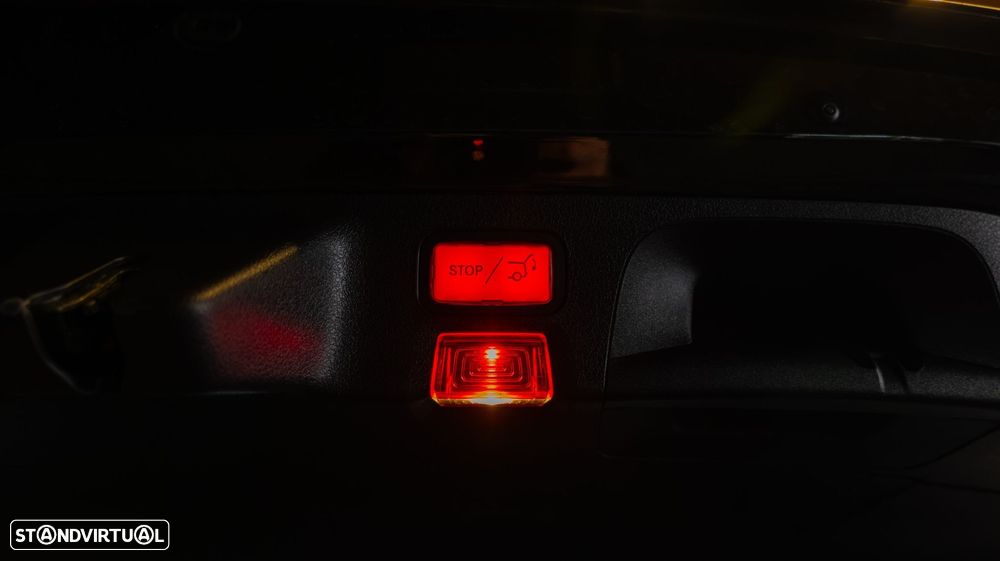 Mercedes-Benz CLA 180 d 7G-DCT AMG Line - 10