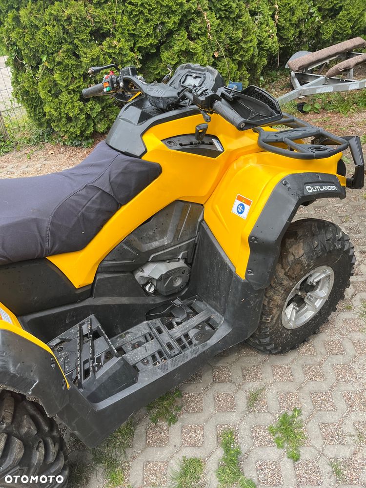 Can-Am Outlander Max - 8
