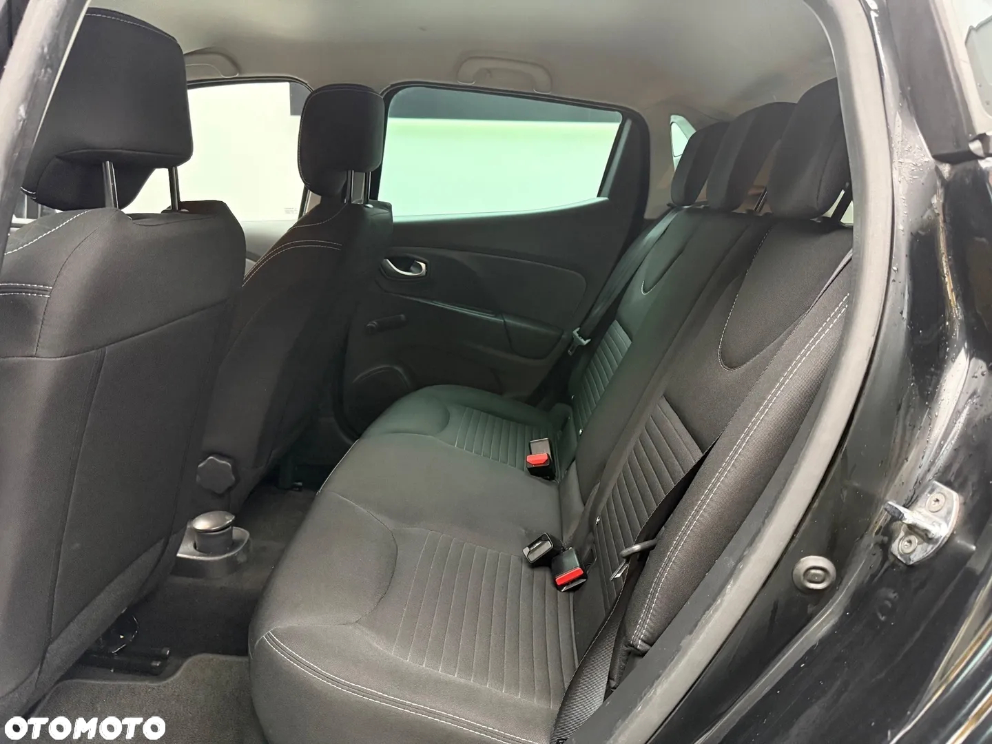 Renault Clio 1.2 16V Life - 23