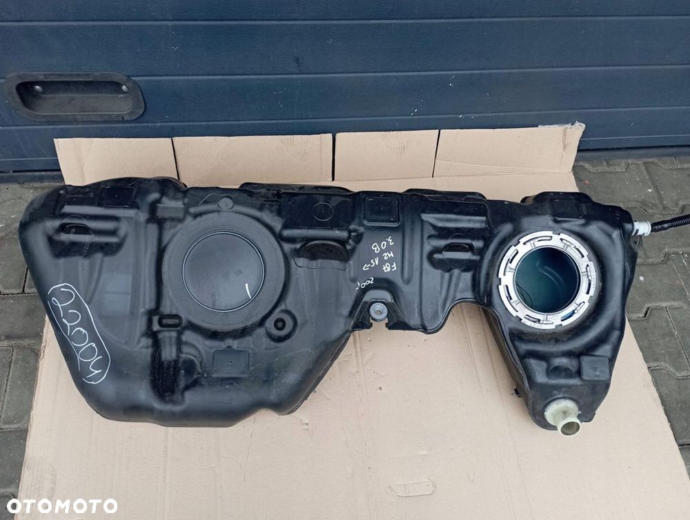 BMW M2 F87 ZBIORNIK PALIWA 4039212AA - 1