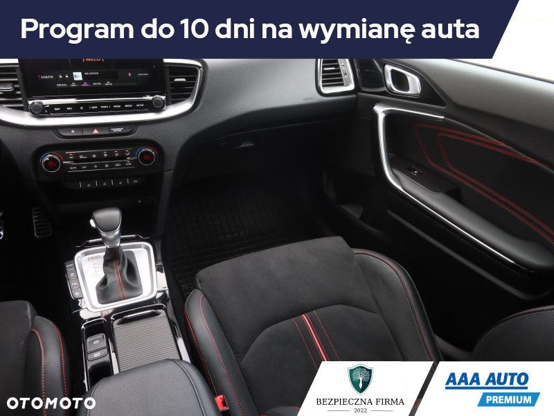 Kia ProCeed - 9