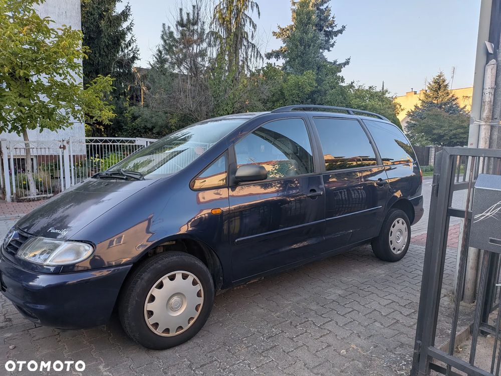 Volkswagen Sharan 1.9 TDI Basis - 8