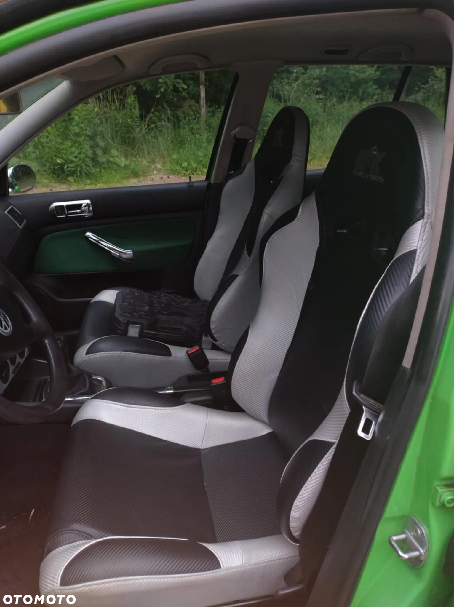 Volkswagen Golf - 15