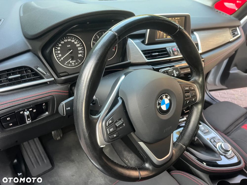 BMW Seria 2 216d GT Sport Line - 13