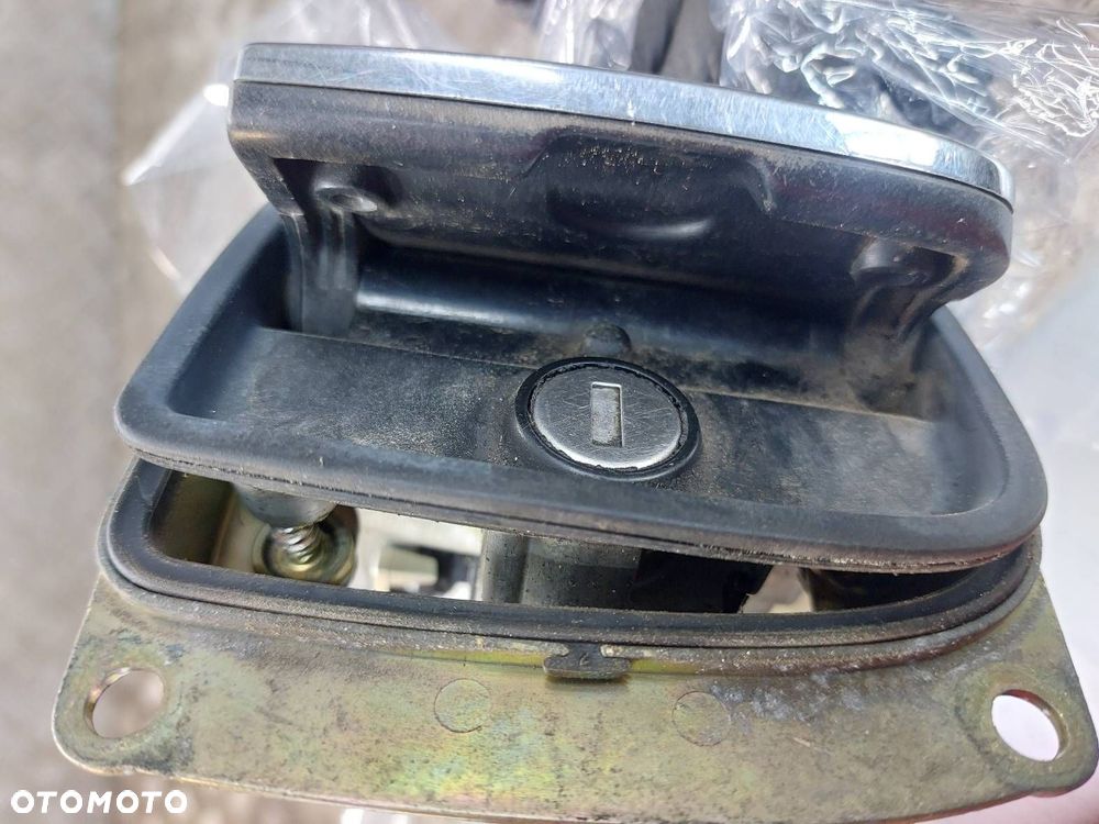 ZAMEK KLAPY BAGAŻNIKA + KLAMKA SEAT CORDOBA II 6L5827505B 6L6827573D - 6