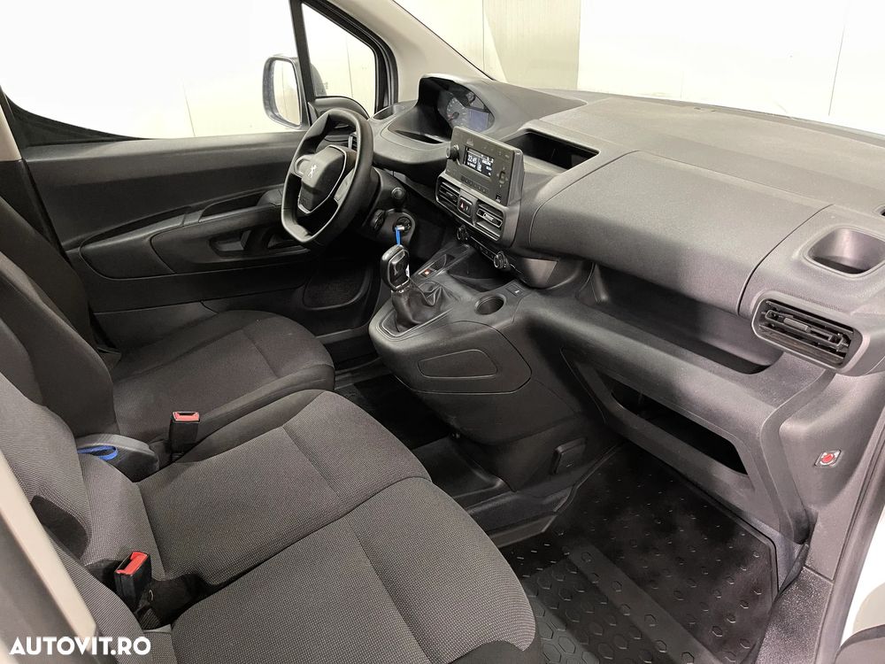 Peugeot Partner - 8