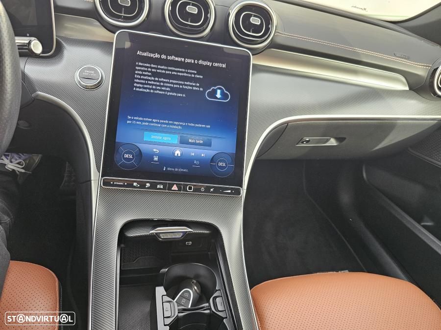 Mercedes-Benz C 300 e T 9G-TRONIC AMG Line - 34