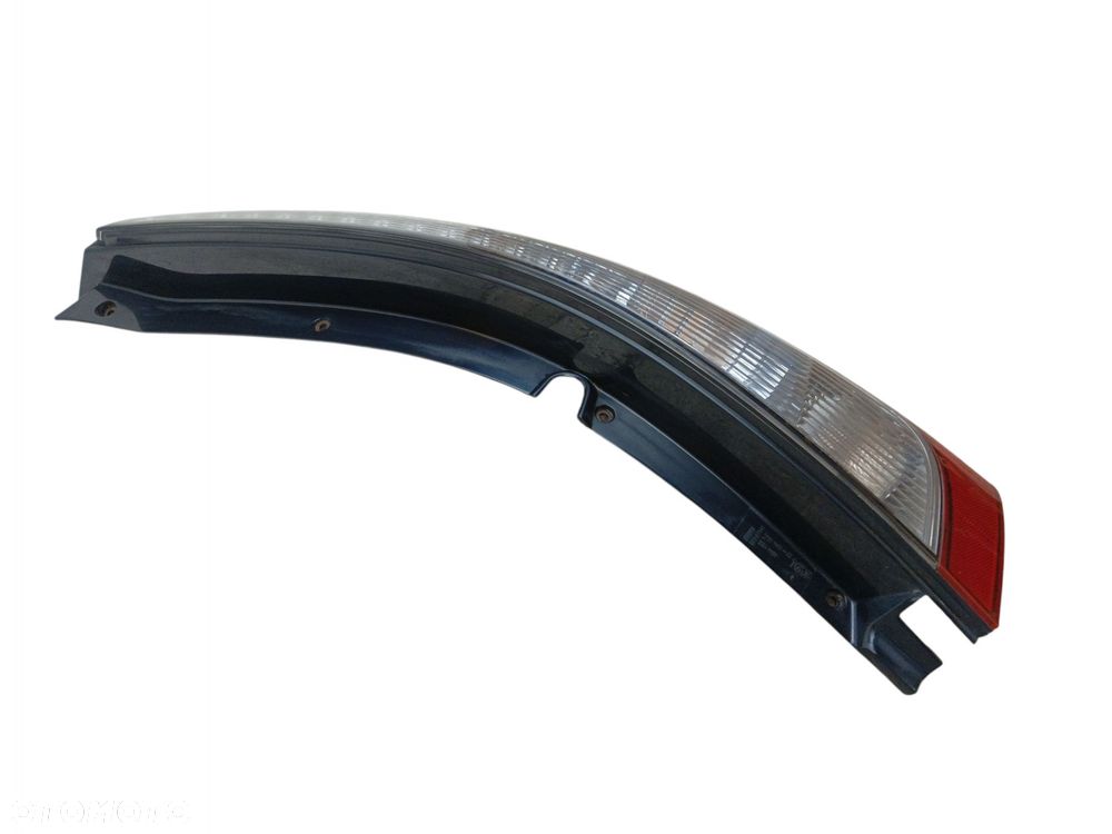 LAMPA PRAWA PRAWY TYŁ MITSUBISHI GRANDIS (2003-2011) EUROPA - 3