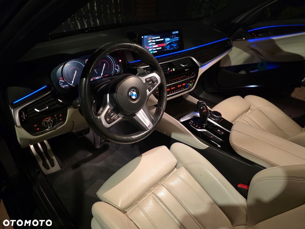 BMW Seria 5 520d xDrive mHEV M Sport sport - 14