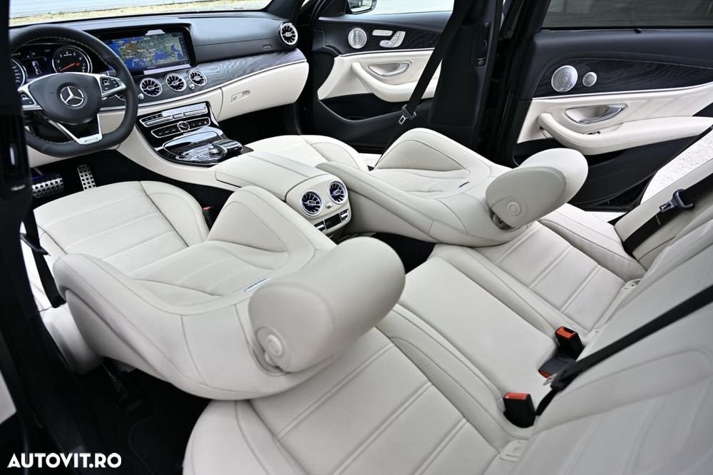 Mercedes-Benz E - 26