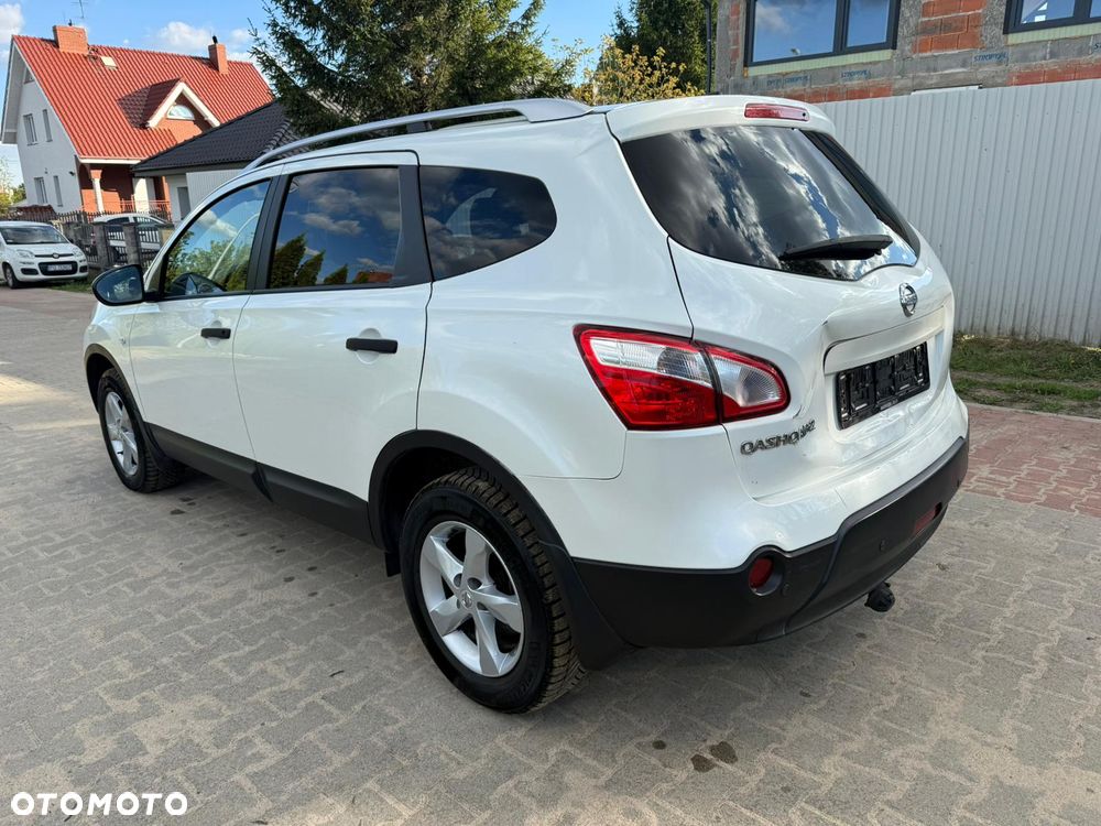 Nissan Qashqai+2 - 30