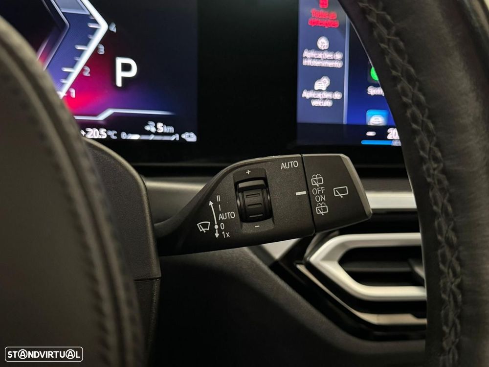 BMW 330 e Touring Pack M Auto - 23