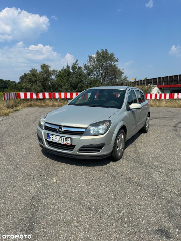 Opel Astra 1.6 - 4