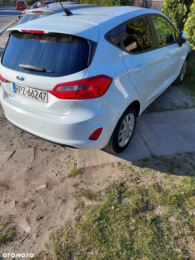 Ford Fiesta 1.1 S&S COOL&CONNECT - 2