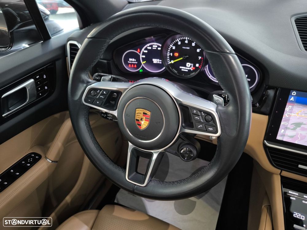 Porsche Cayenne E-Hybrid - 17