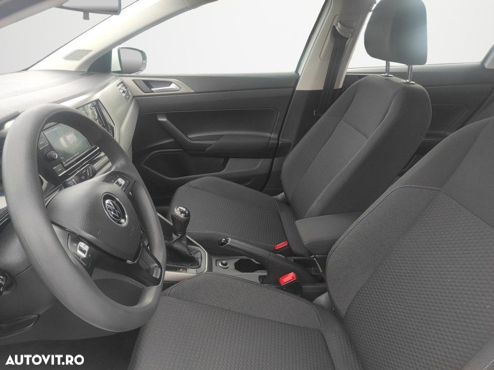 Volkswagen Polo - 9