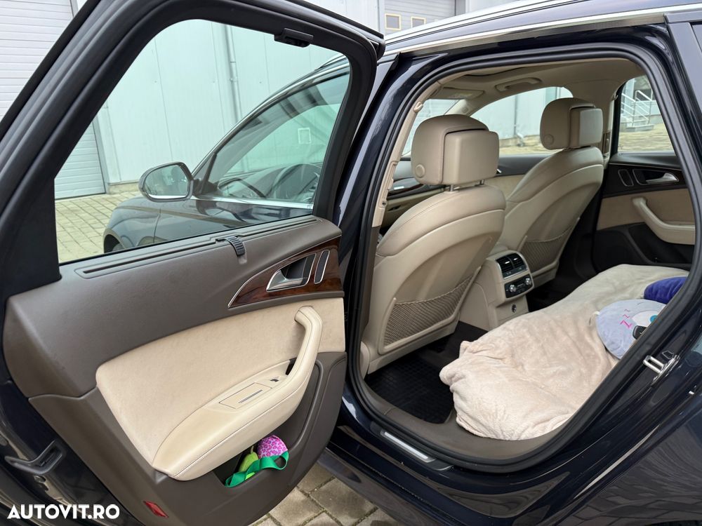 Audi A6 Avant 2.0 TDI quattro S tronic - 12