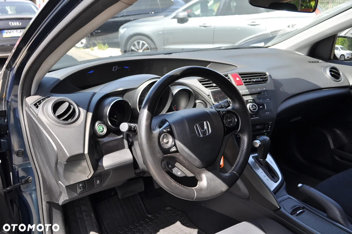 Honda Civic 1.8 Comfort - 13