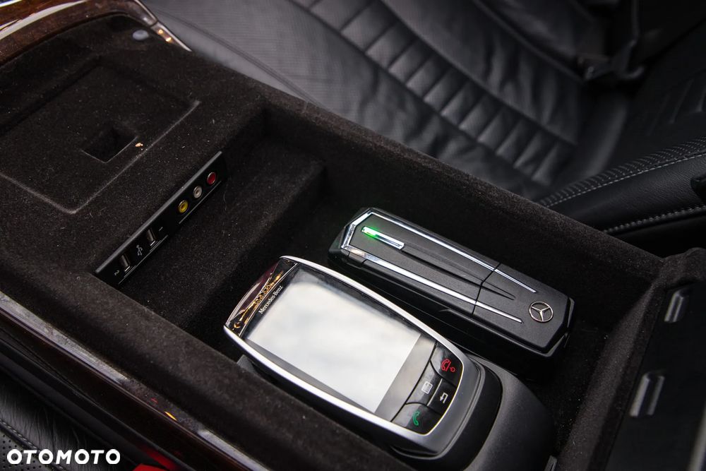 Mercedes-Benz Klasa S 500 7G-TRONIC - 37