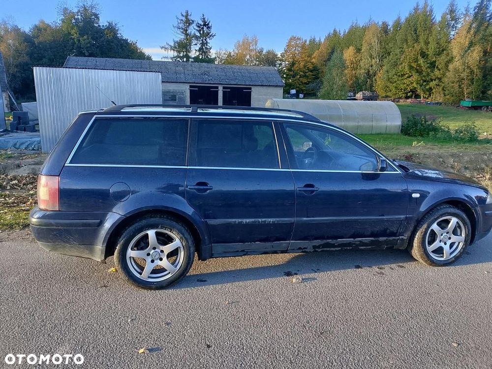 Volkswagen Passat - 15
