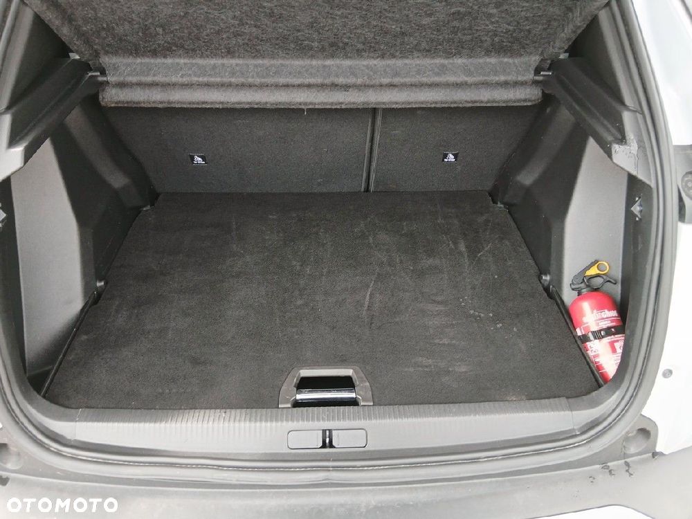 Peugeot 2008 - 6