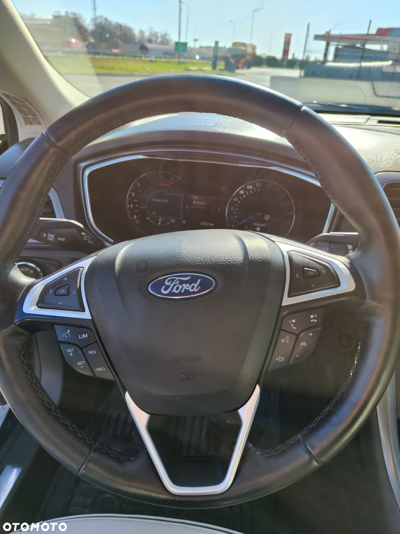 Ford Mondeo 2.0 TDCi ST-Line - 12