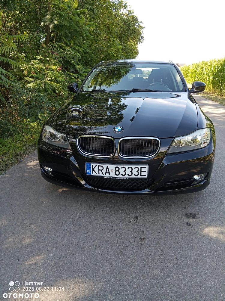 BMW Seria 3 320i - 1
