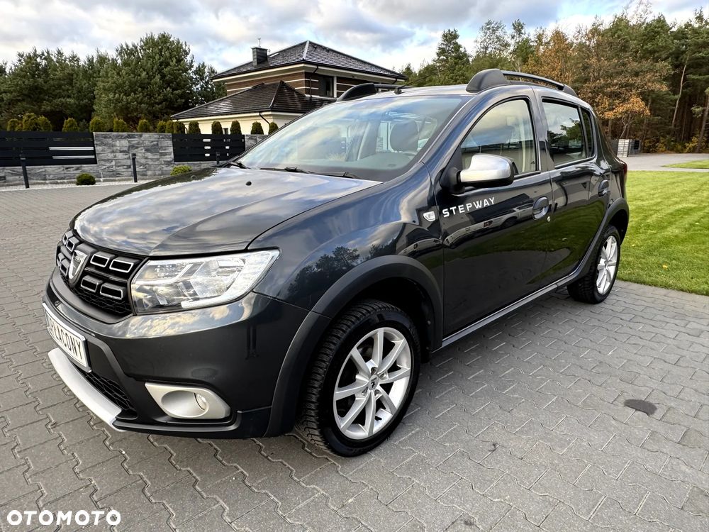 Dacia Sandero Stepway TCe 100 Celebration - 18
