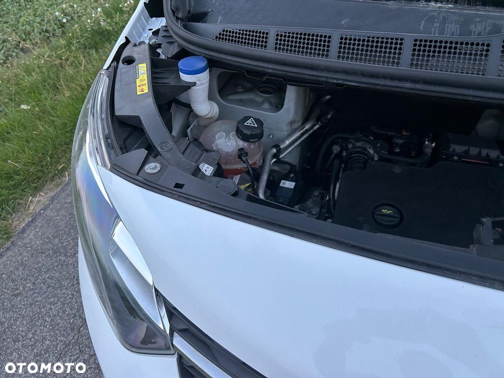 Opel Vivaro - 17