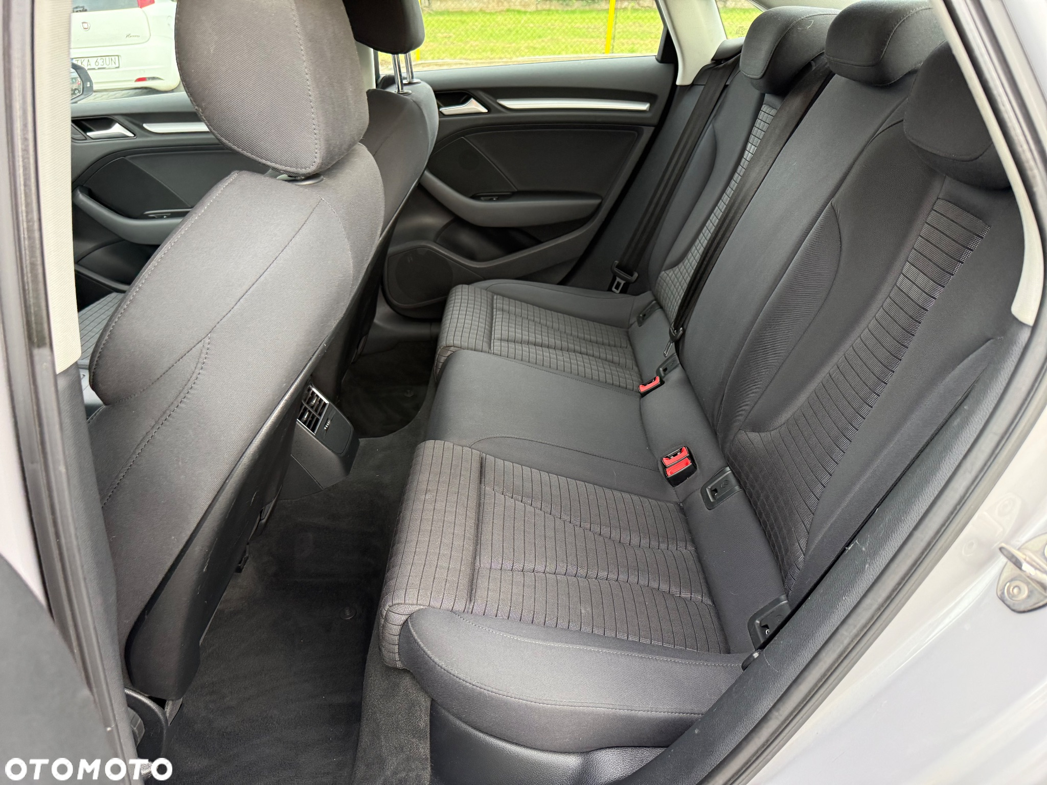 Audi A3 1.6 TDI clean diesel Ambition - 14