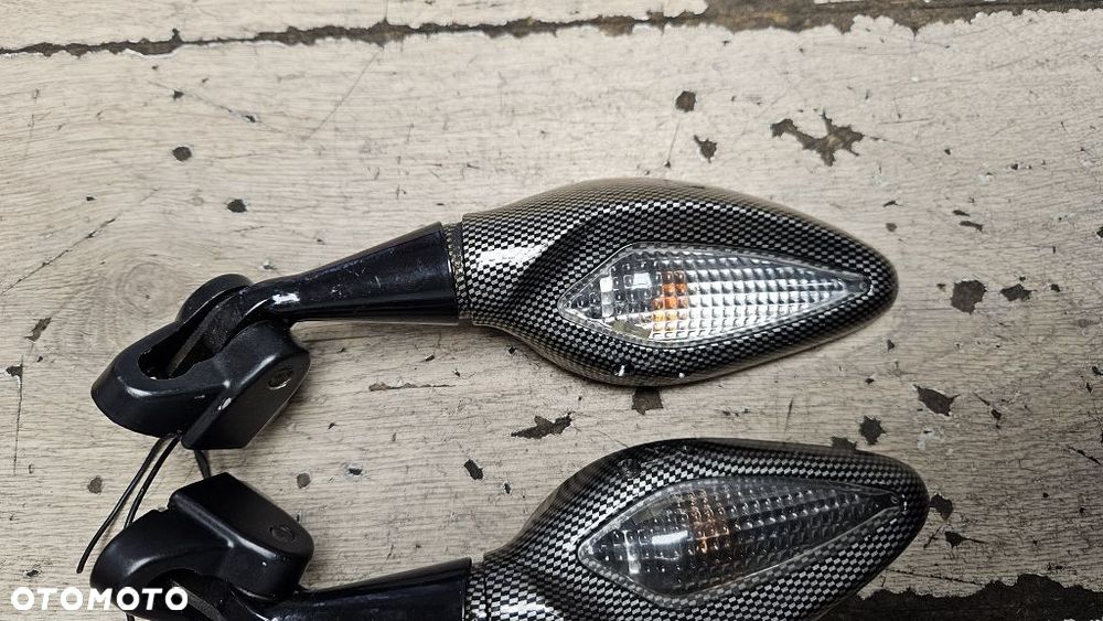 Lusterka motocyklowe z kierunkowskazami - 12