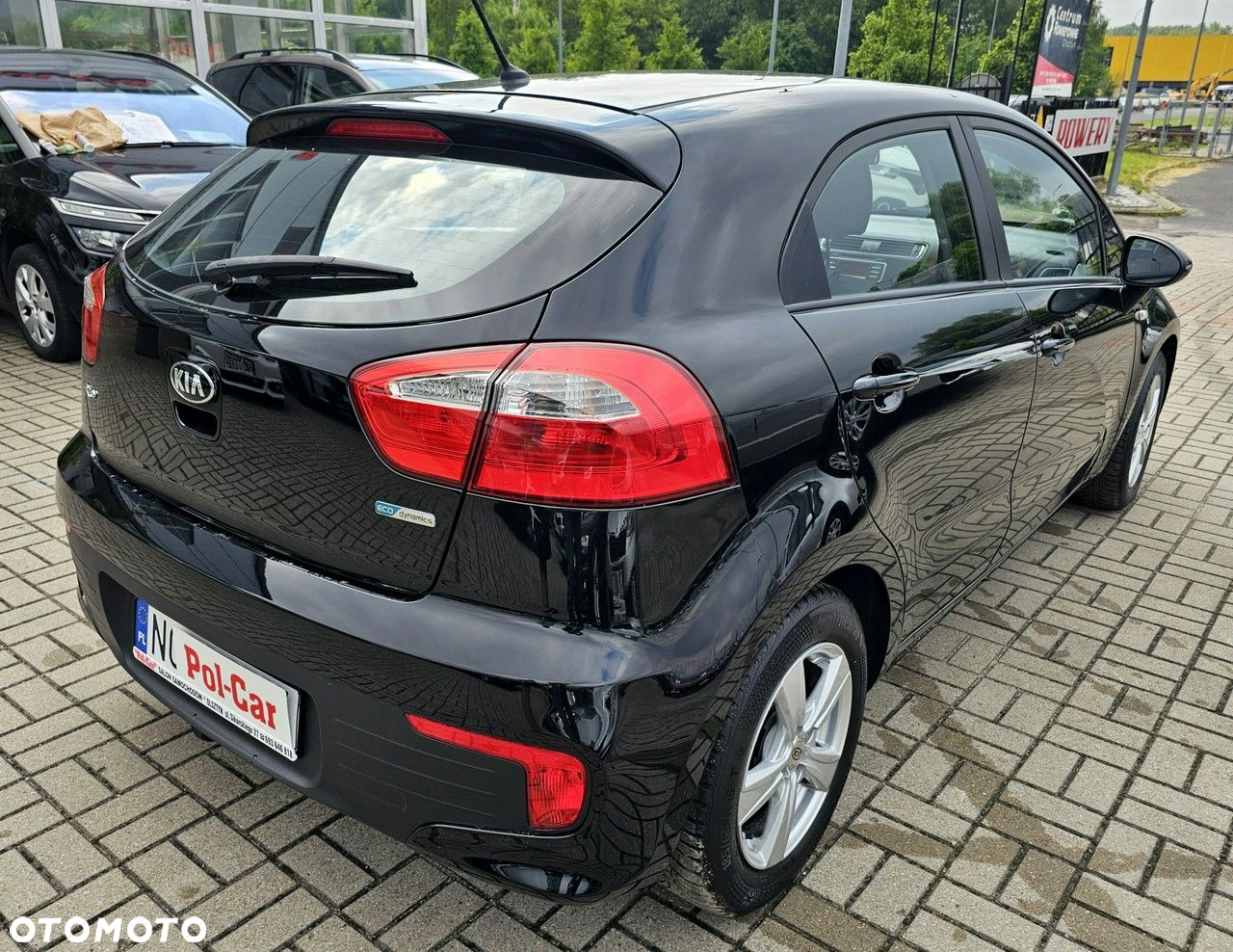 Kia Rio - 8