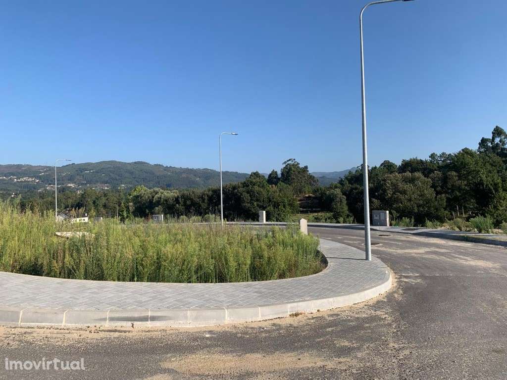 Lote para construção de moradia unifamiliar - Grande imagem: 4/7