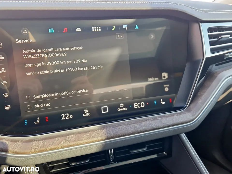 Volkswagen Touareg V6 TDI 4MOTION Elegance - 26