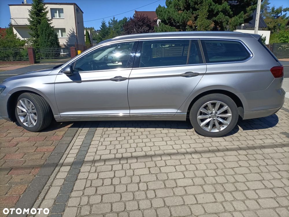 Volkswagen Passat 2.0 TDI SCR DSG Comfortline - 10