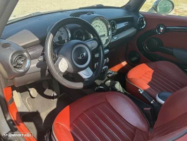 MINI 3 Portas Cooper D - 12