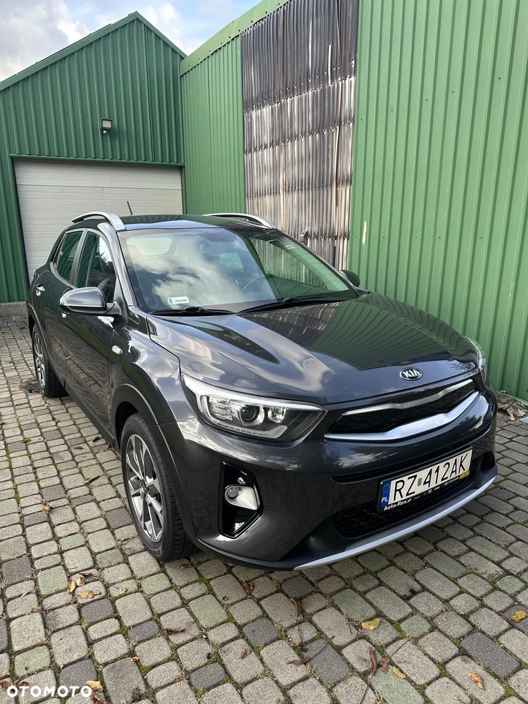 Kia Stonic 1.0 T-GDI L - 2