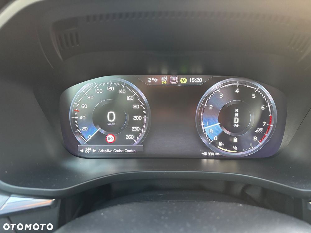 Volvo XC 60 B4 B Momentum Pro - 25