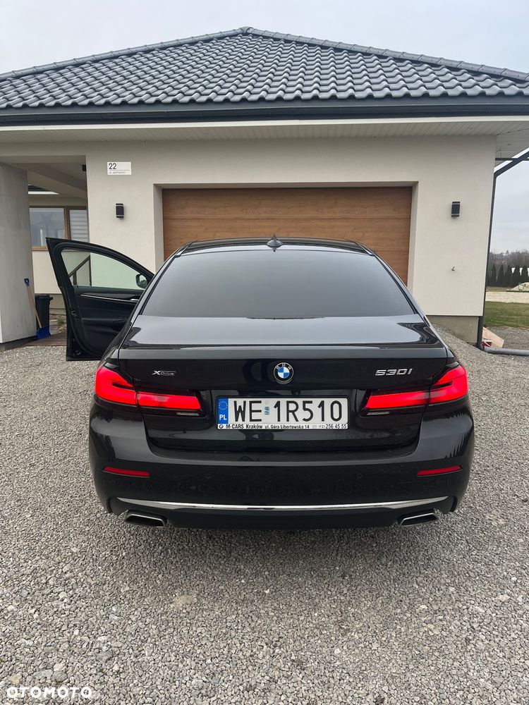 BMW Seria 5 530i GPF xDrive Luxury Line - 15