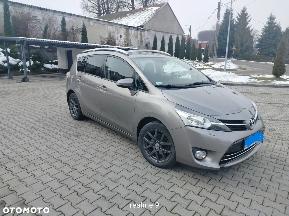 Toyota Verso 1.8 Premium 7os - 2