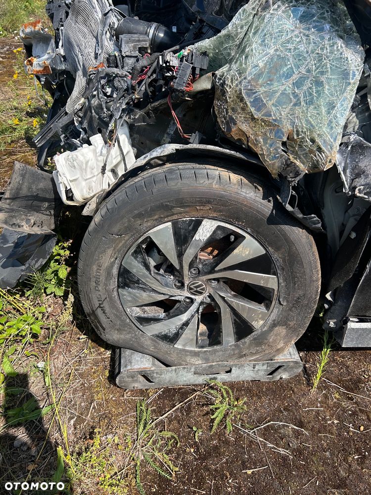 Volkswagen Tiguan - 15