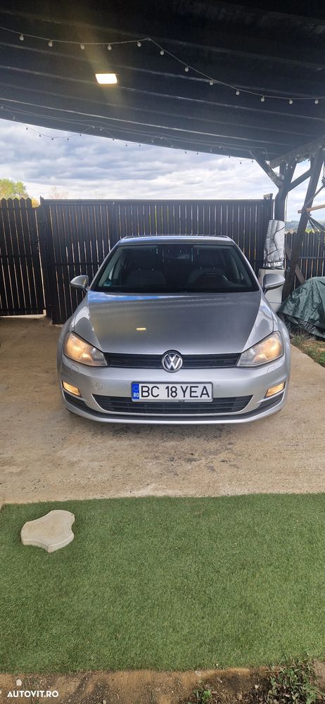 Volkswagen Golf 1.6 TDI DPF BlueMotion Technology Comfortline - 1