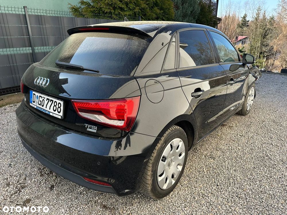 Audi A1 Sportback 1.0 TFSI ultra sport - 2