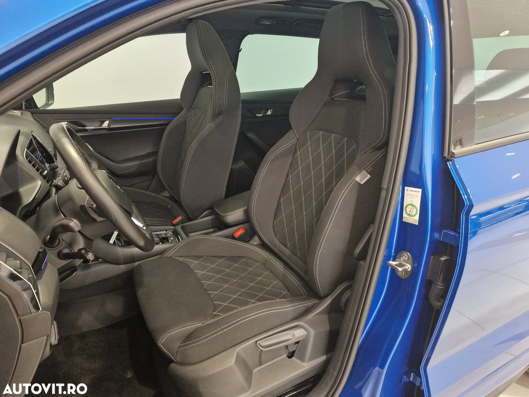 Skoda Karoq 2.0 TSI 4X4 DSG Sportline - 9