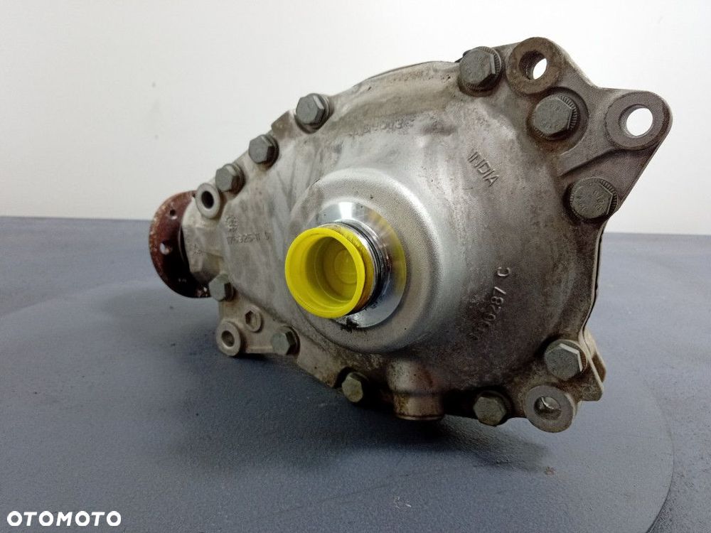 BMW 7 G11 G12 3.0d MOST DYFER PRZÓD 2.56 9896285 - 4